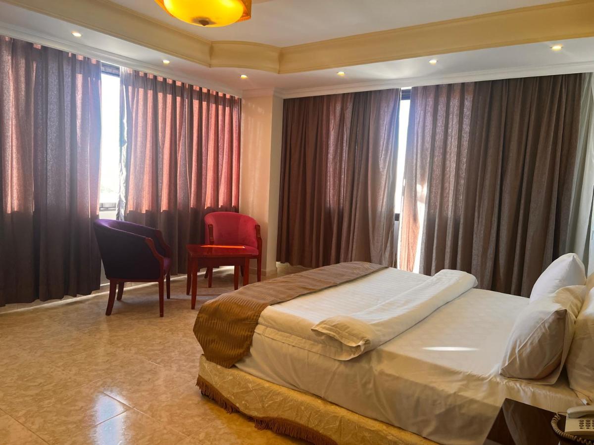 Oscar Hotel Petra Wadi Musa Eksteriør bilde